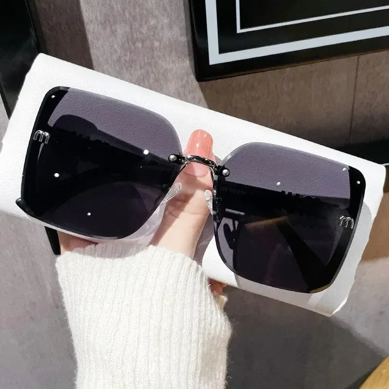 Swavor by Dreonte Jet Black / w/Case Soft Life Frames™
