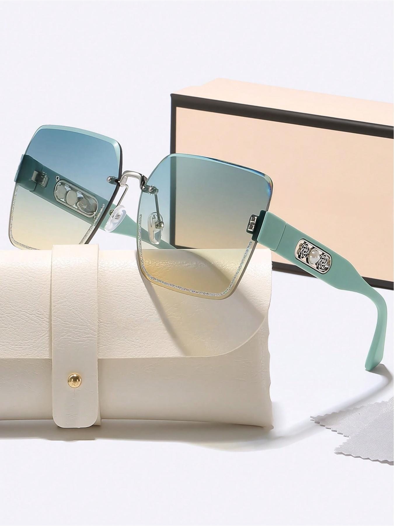 Swavor by Dreonte blue Mint Condition™   Luxury Gradient Sunglasses