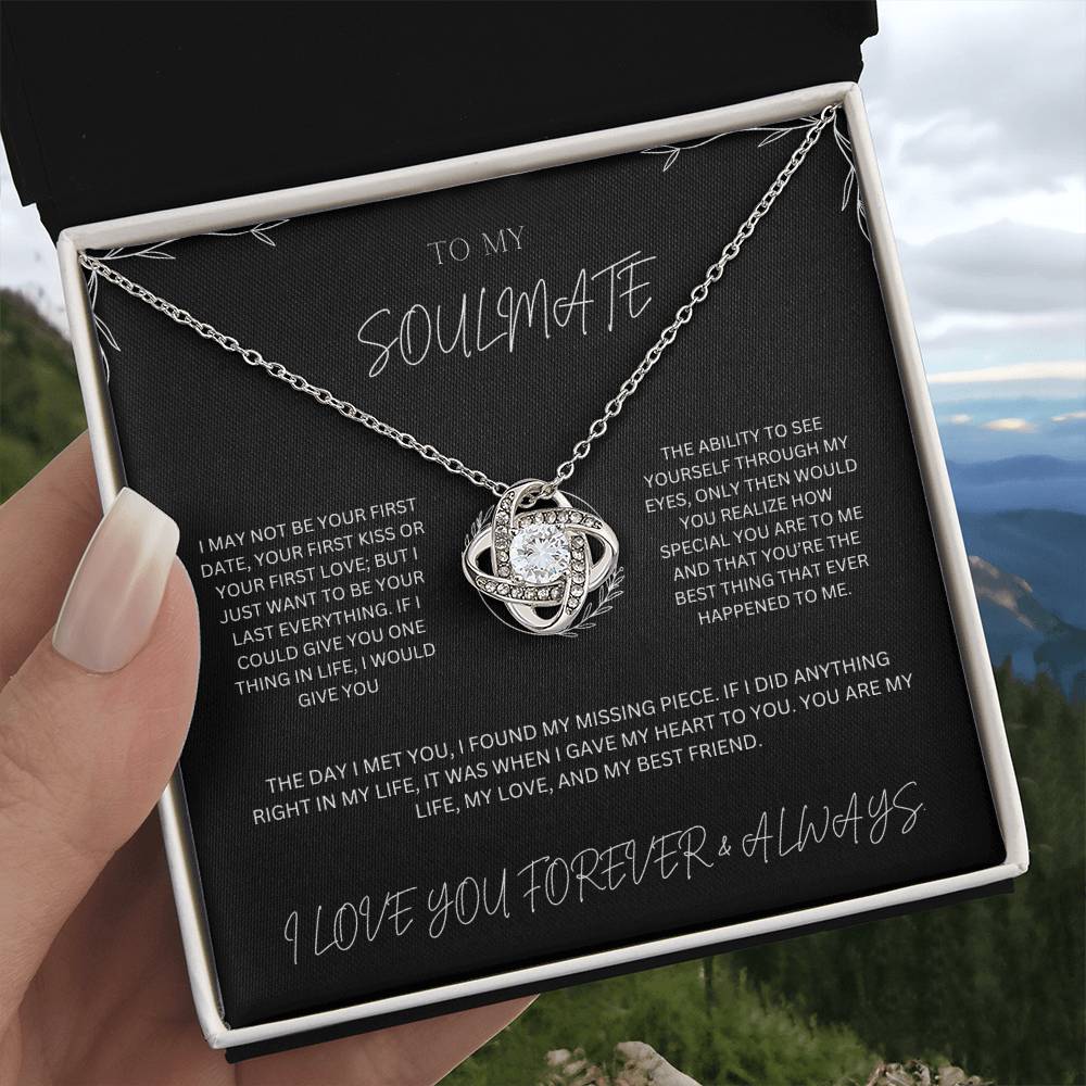 Soulmate - Love Knot Necklace